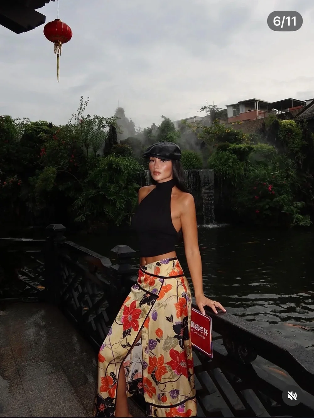 Zara floral midi skirt